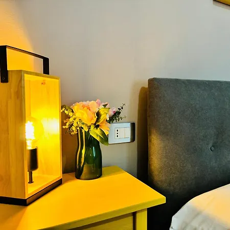 The Galaxy House 4* Pisa