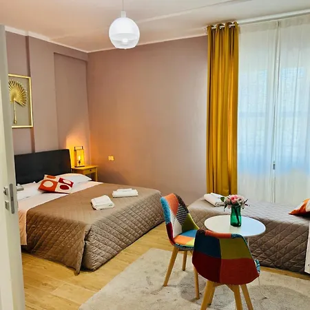The Galaxy House 4*