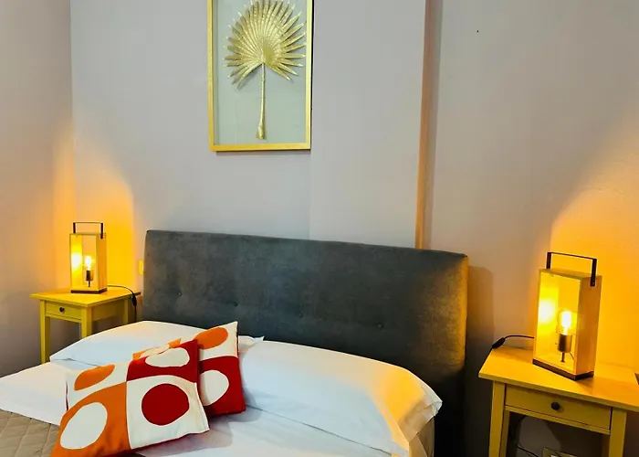 The Galaxy House 4* Pisa